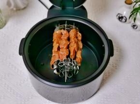 放回空气炸锅。