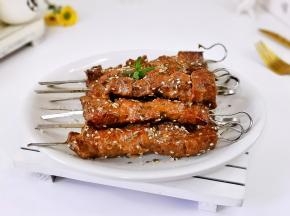 好吃到爆的牛肉串。