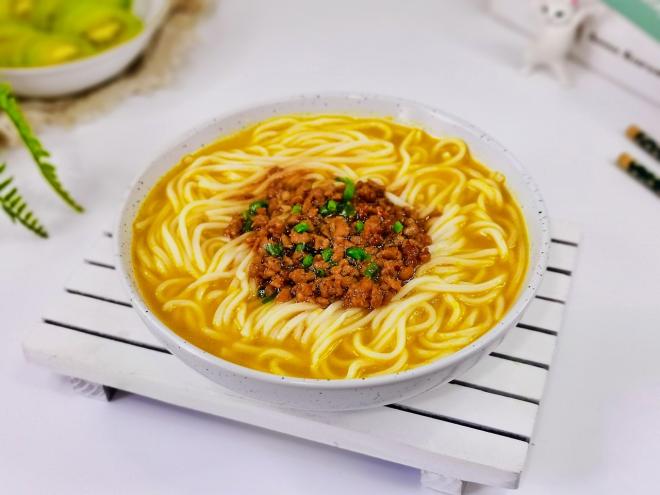 肉糜酸汤面