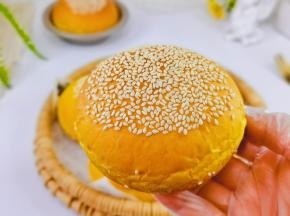 好吃到转圈圈。