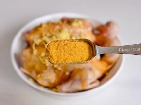 30克窑焗粉涂抹均匀。