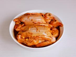 充分涂抹均匀腌制45分钟。