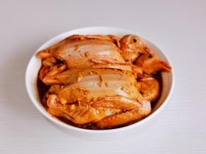 充分涂抹均匀腌制45分钟。