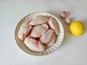 准备好需要的食材。