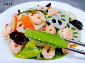 荷兰豆独有的清香混搭着其它食材一起吃口感棒棒哒