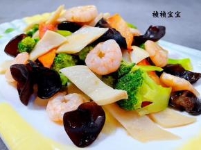 这道美味看着就好有食欲哦