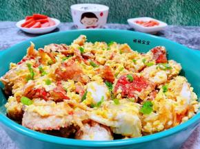 螃蟹炒蛋营养价值非常丰富也是宴客必备的拿手好菜哦