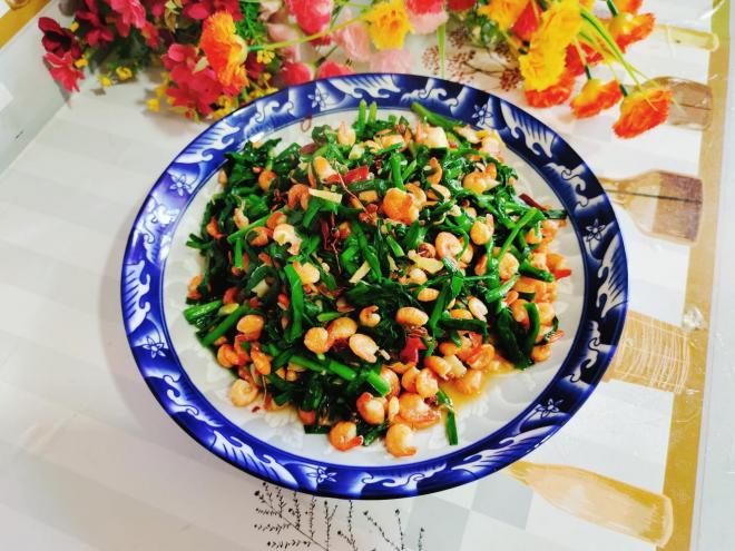 韭菜炒河虾