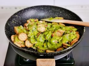 关火快速拌匀。