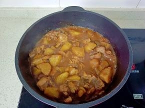 最后加盐开大火收汁。