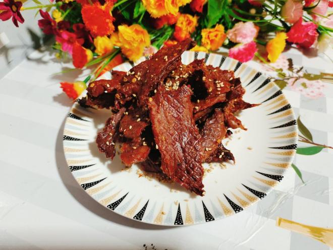 手撕风干猪肉干