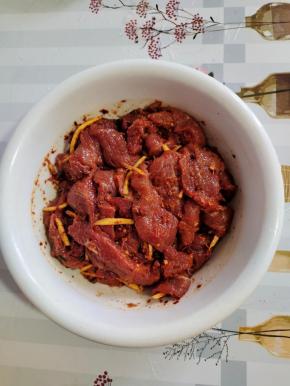 反复抓拌5分钟左右！