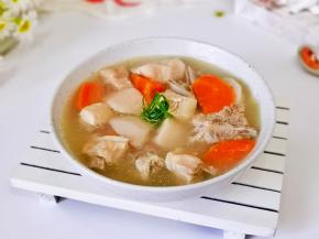 盛出点缀葱丝即可食用。