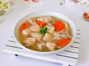 盛出点缀葱丝即可食用。