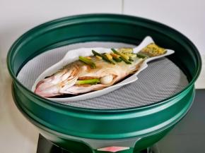 冷水上过隔水蒸18分钟。