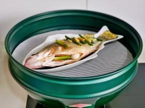 冷水上过隔水蒸18分钟。