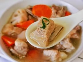 排骨软烂，汤好喝。