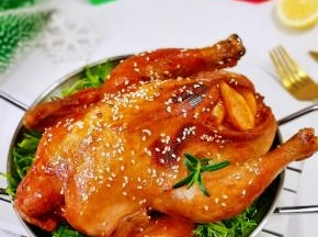 全家都喜欢的烤鸡。