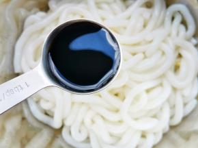 半勺老抽，