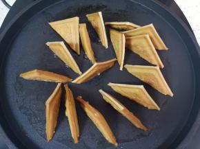 切面也煎一下。