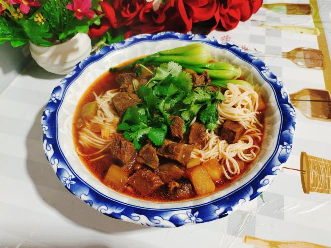 红烧牛肉面