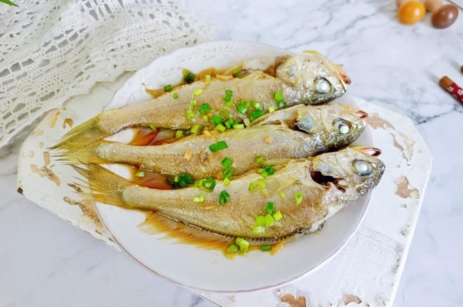 清蒸小梅鱼