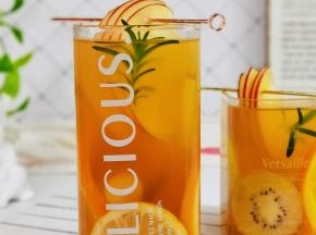 今天这道水果茶无敌好喝，还可以刮油减脂。