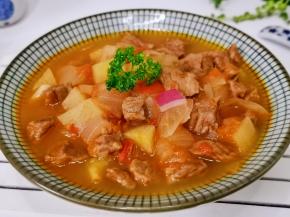 汤浓味美。