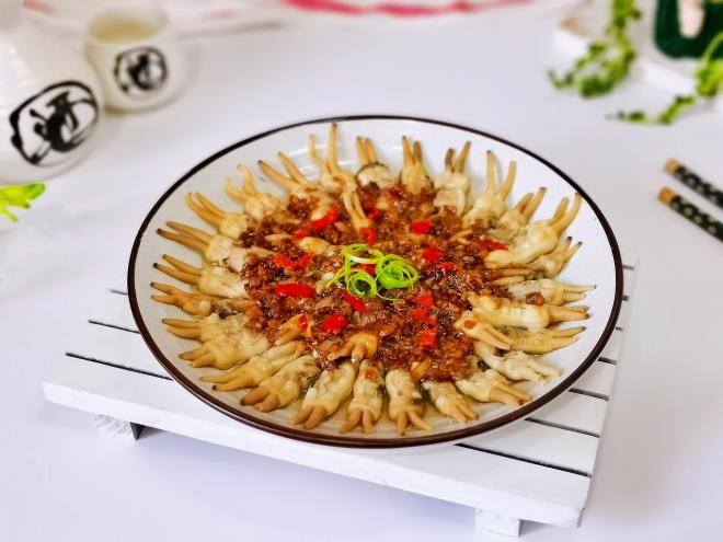 香辣蒜蓉蛏肉