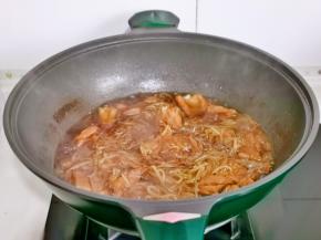 加盐调味，大火收汁。