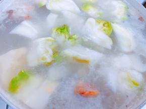 加入儿菜，儿菜易熟10分钟即可