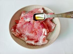 大排加料酒一勺。