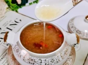 胶质满满，美白养颜。