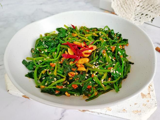 凉拌菠菜