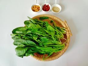 准备好需要的食材。