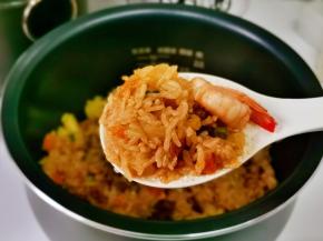 撒上葱花拌均匀即可食用。