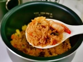 撒上葱花拌均匀即可食用。