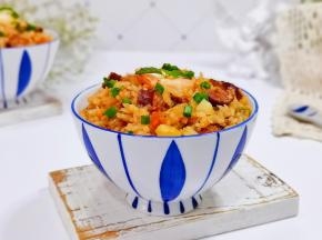 有菜有肉还有饭。