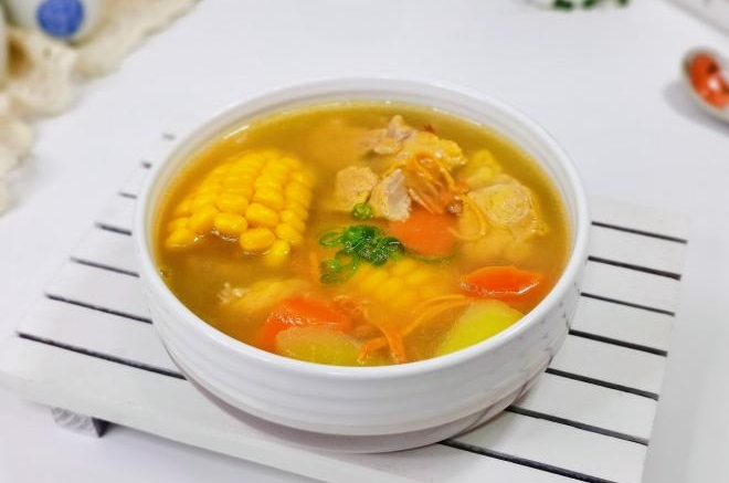 虫草花排骨玉米汤