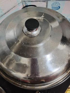 再调最小火继续慢炖两个小时！