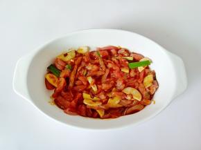 抓拌均匀腌制10分钟。