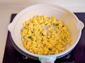 快速搅碎，盛出备用。