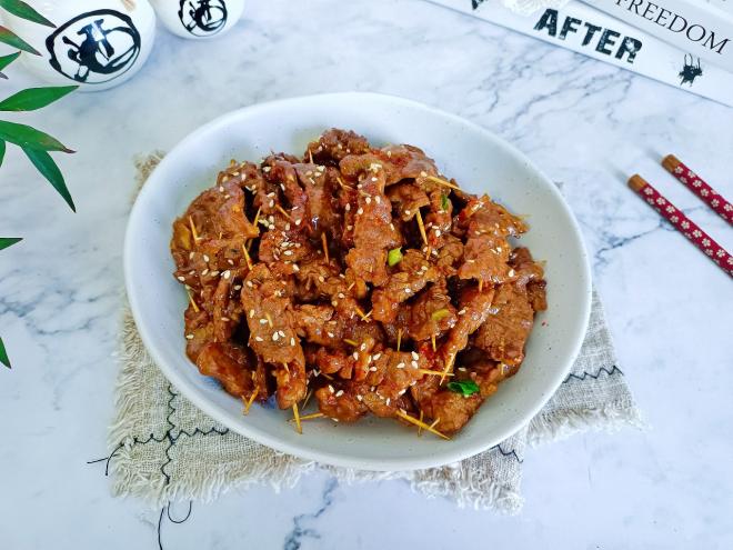 麻辣牙签牛肉