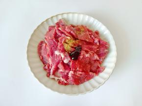 加十三香一勺。