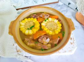 汤汁鲜美，拌饭超级好吃。