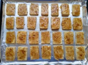 10分钟的时候取出，再刷上一层大喜大原味烤肉酱。 