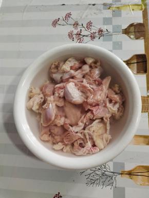 用水多清洗几遍，直到水变清就可以了！