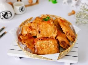 全家人抢着吃。