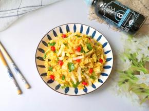 低盐爽口的凉拌菜完成。 