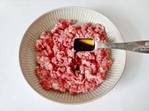 加上生抽一勺。